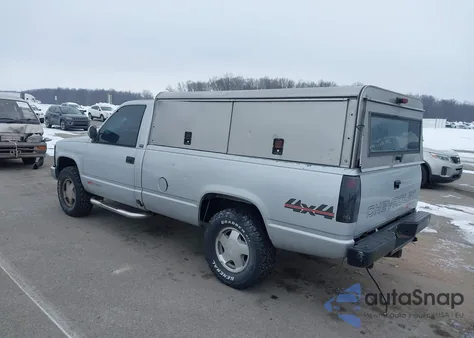 1993 Chevrolet Gmt-400 K1500 z USA, uszkodzony, nr VIN 1GCEK14Z2PZ176472